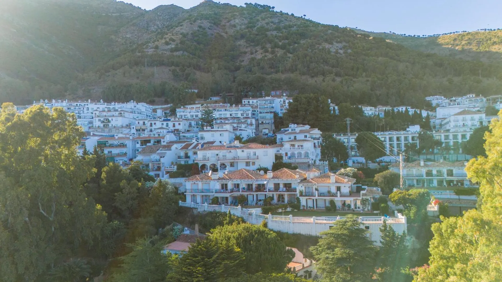 Seaviews & Pool In Center Of Mijas Pueblo Apartment Spain