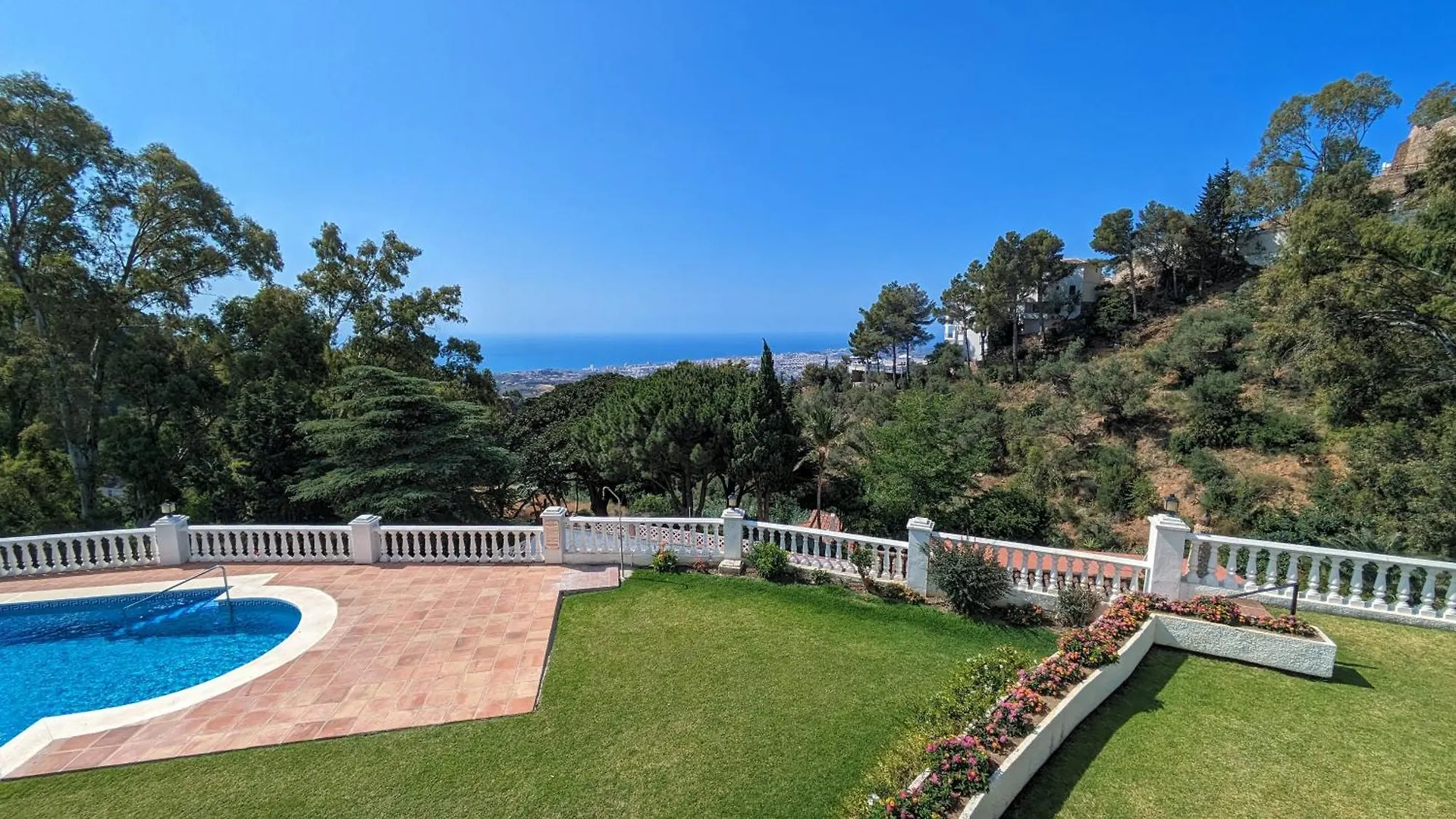 Seaviews & Pool In Center Of Mijas Pueblo Apartment 0*,  Spain